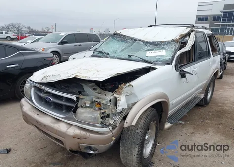 1999 Ford Explorer Eddie Bauer/Limited Edition/Xlt from USA, damaged, VIN 1FMZU32E2XZA25151